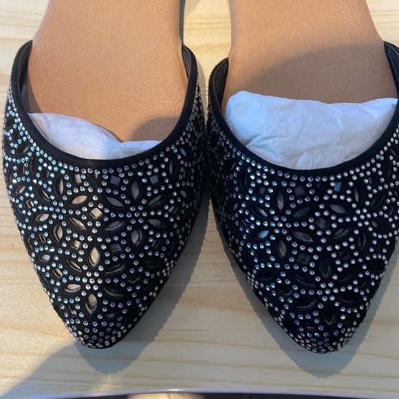 Torrid rhinestones flats w/ ankle straps size 7.5 Wide Width New never been worn - Picture 3 of 9